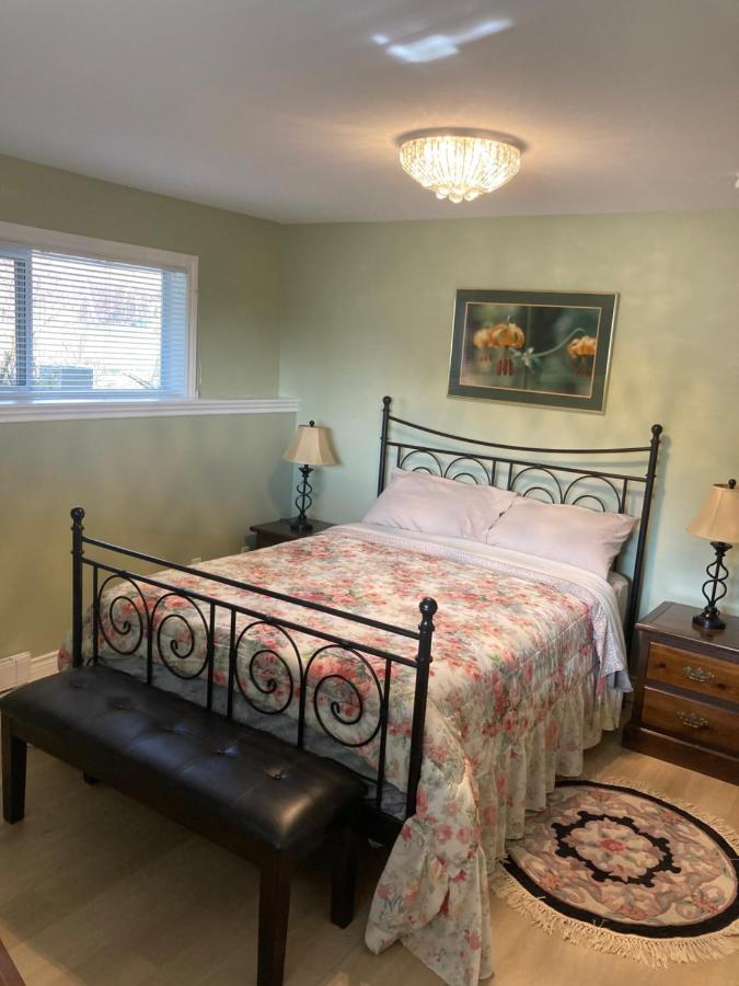 Cedar Acres Vacation Rental Fanny Bay Экстерьер фото