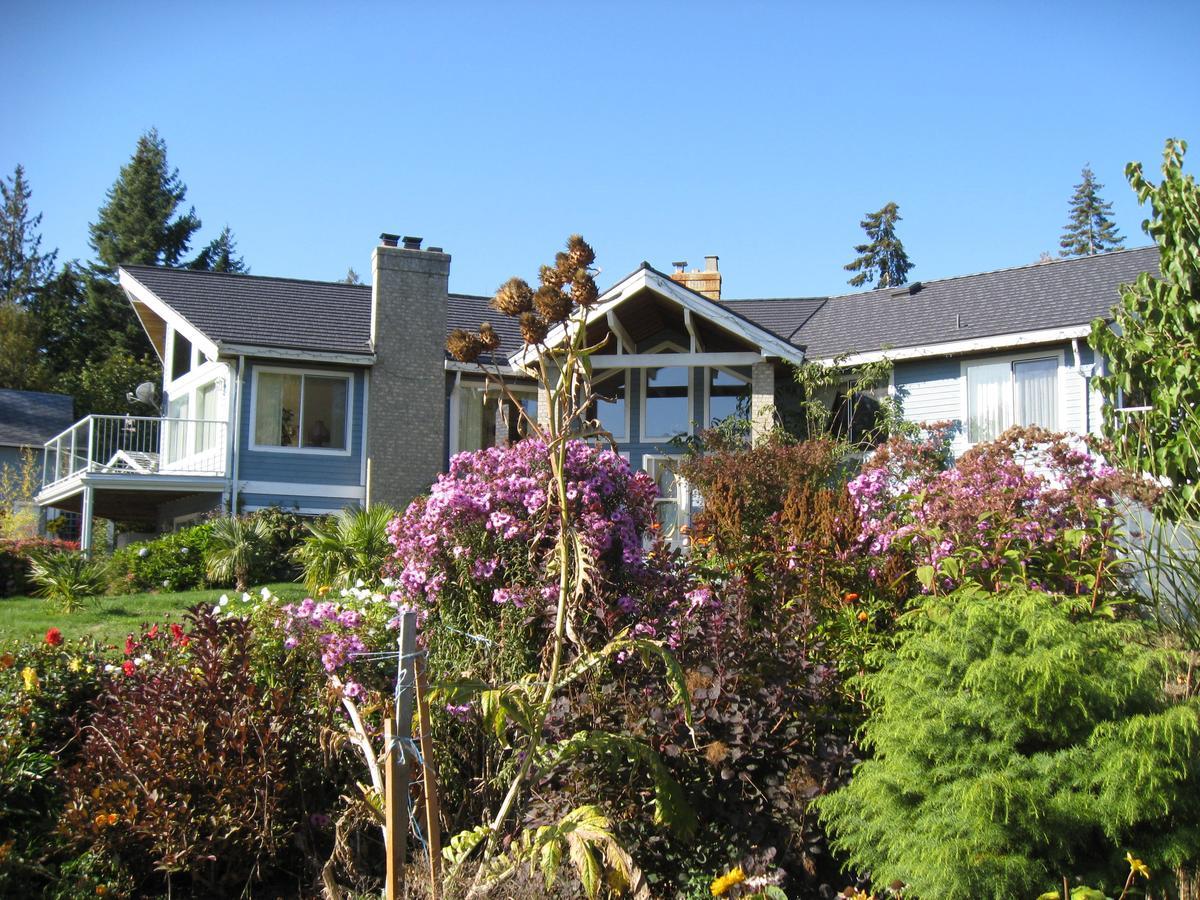 Cedar Acres Vacation Rental Fanny Bay Экстерьер фото